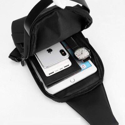 Túi đeo chéo nam – nữ cao cấp – BEE GEE DCTE54