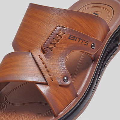 Dép quai ngang Biti