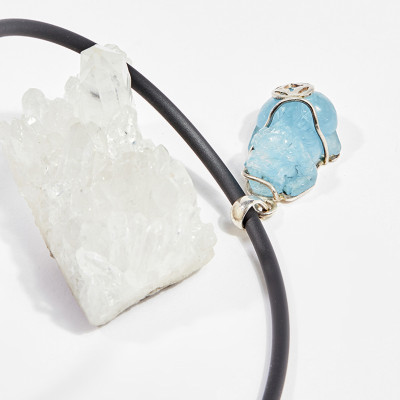 Dây chuyền phong thủy đá aquamarine bọc bạc tỳ hưu 2cm mệnh thủy , mộc - Ngọc Quý Gemstones