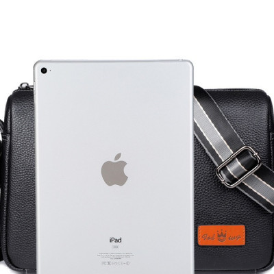 Túi đeo chéo nam DA BÒ THẬT - BEE GEE DCN9426