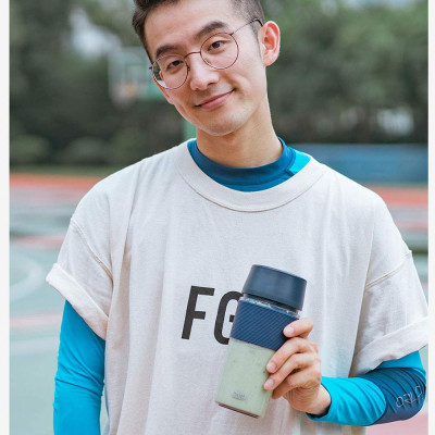 Máy xay sinh tố , ép trái cây mini cầm tay,lưỡi bằng thép không gỉ