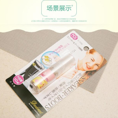 Chai xịt khử mùi hôi giày kháng khuẩn Sanada Seiko 10ml - Nội địa Nhật Bản