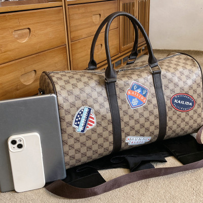 Túi xách du lịch phong cách mới - BEE GEE T1089