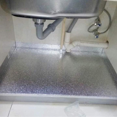 Cuộn Giấy Bạc Dán Bếp Cách Nhiệt, Miếng Decal Dán Tường Nhà Bếp Chống Thấm Bền Đẹp (Khổ 60cm)