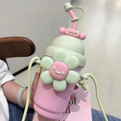 Bình Giữ Nhiệt Hoa Dễ Thương 700ML Inox 316 Cao Cấp – Kèm Ống Hút, Dây Đeo, Sticker & Cọ Vệ Sinh - HÀNG CHÍNH HÃNG MINIIN