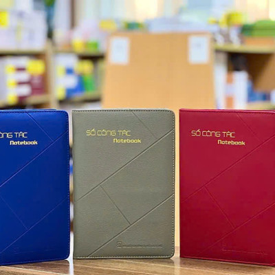 Sổ công tác bìa da ( màu đỏ)