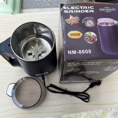 Máy Xay Hạt Khô 300W Mẫu Mới – Nghiền Mịn Ngũ Cốc, Hàng Loại 1 Siêu Khỏe Cho Gia Đình