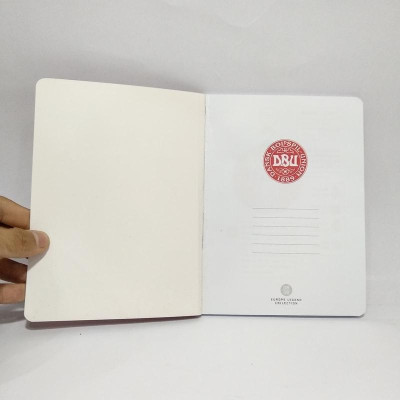 Sổ Tay Huyền Thoại Châu Âu - Michael Laudrup