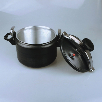 Nồi áp suất đun ga đáy từ Fujika dung tích từ 3Lit đến 11 lít sử dụng được trên bếp từ, Màu giao ngẫu nhiên-Hàng chính hãng