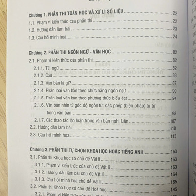 Sách - Hướng dẫn thi đánh giá năng lực của Đại học Quốc gia Hà Nội năm 2025 (Highschool Student Assessment - HSA)