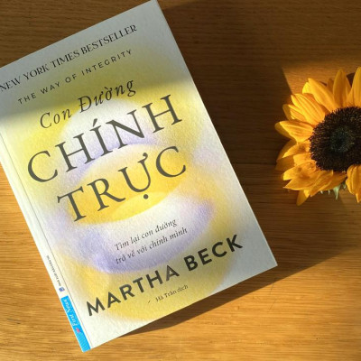 Sách - Con Đường Chính Trực