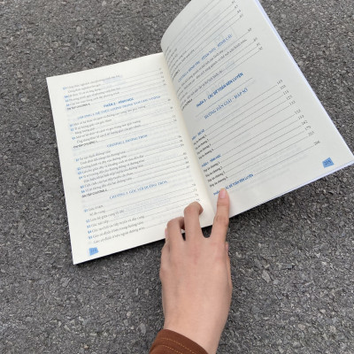 Combo Rèn Kĩ Năng Học Tốt Toán Lớp 9 (TB) + Tự Học Nâng Cao Kiến Thức Toán Lớp 9 (TB)