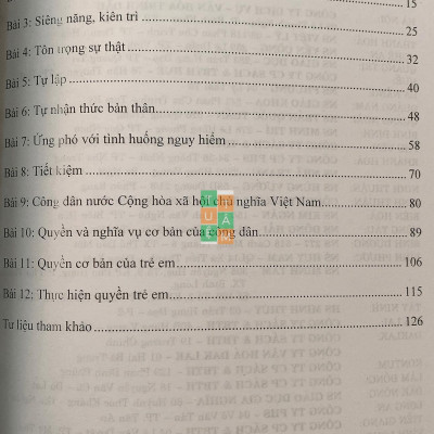 Sách - Hướng dẫn trả lời câu hỏi và bài tập Giáo dục công dân lớp 6 (Chân trời sáng tạo)