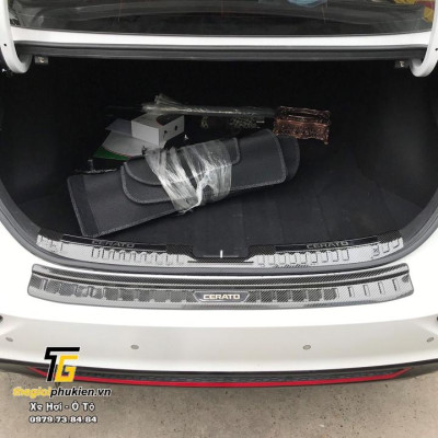 Bộ Ốp bậc cốp Kia Cerato 2019-2021 vân Carbon