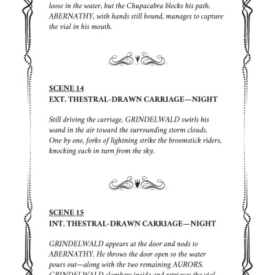 Fantastic Beasts: The Crimes of Grindelwald - The Original Screenplay (Hardback) -Tội ác của Grindelwald - Kịch bản gốc