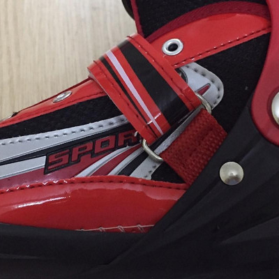 Giày Trượt Patin MacBuy Gắn Đinh Phát Sáng Cao Cấp (Size M)