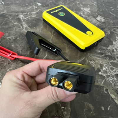 Bộ kích bình ô tô, kiêm pin sạc dự phòng Goodyear GY-2626 - HÀNG NHẬP KHẨU