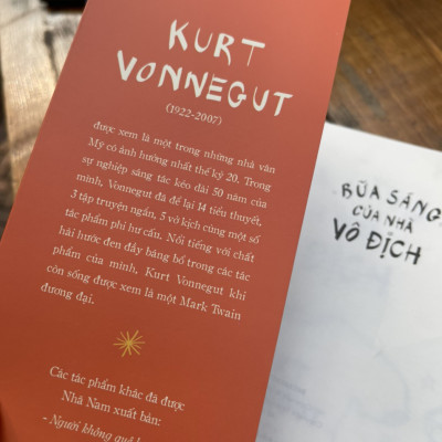 BỮA SÁNG CỦA NHÀ VÔ ĐỊCH - Kurt Vonnegut – Nhã Nam