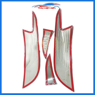 Ốp tapli Wigo 2018-2019-2020-2021-2022 vân titan chống xước va đập khi mở cửa và làm đẹp xe