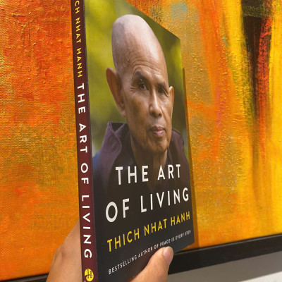 Sách - The Art Of Living by Thich Nhat Hanh - Triết Học, Tôn Giáo tiếng Anh - Philosophy, Religion