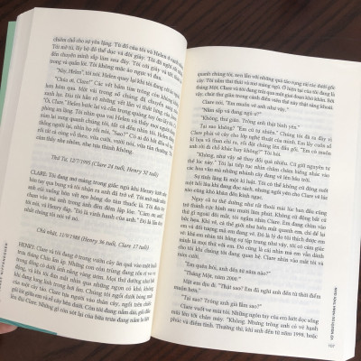 Sách Vợ Người Du Hành Thời Gian - Tác giả Audrey Niffenegger - Rainbow Books