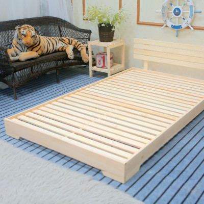 Giường ngủ gỗ CT04 Tundo màu vàng nhạt 