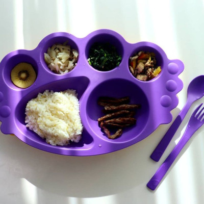 Bộ khay ăn dặm an toàn - Set khay thiên thần em bé đế dính 7chi tiết UINLUI