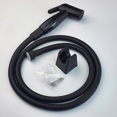 Bộ xịt vệ sinh cao cấp, tăng áp cao, khóa thông minh, chất liệu nhựa ABS mạ màu đen, màu vàng Eurolife EL-X13