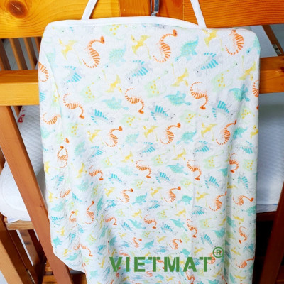 Khăn choàng cho bé bú đa năng Vietmat sợi tre thoáng mát, rộng rãi, nhiều tiện ích