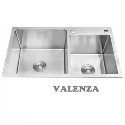 Combo chậu rửa chén bát inox Valenza 7843 hai hố lệch, vòi rửa bát đầu rút 02, bộ xả chậu, rá inox đa năng, bình xà phòng