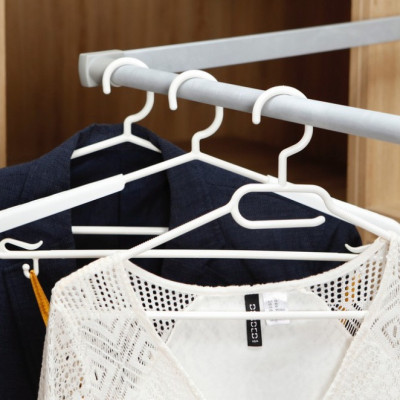 Móc áo xoay vuông Hara 175 - Inochi (lốc 5 cái)