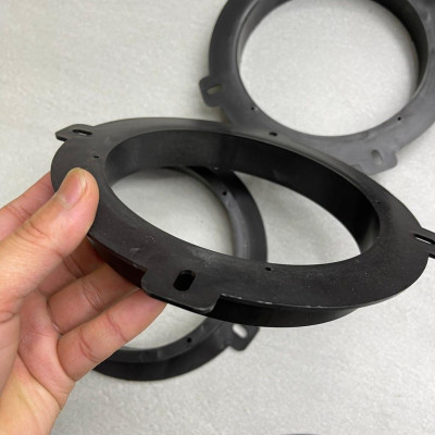 Dưỡng loa cánh ô tô 6.5 inch Huyndai và Kia cỡ 16.5cm kích thước chuẩn bắt ốc vít din cho I10, Santafe, Forte, Sorento