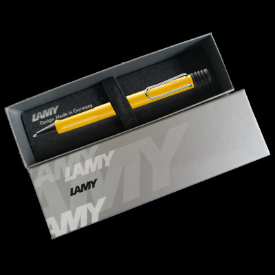 Bút Bi Lamy Safari Shiny Yellow 218 - Mực Xanh - 4000896