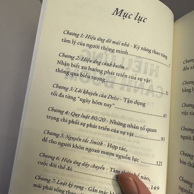 HIỆU ỨNG CÁNH BƯỚM - Chí Tinh – Cao Đức Hiếu dịch - Nhã Nam – NXB Công thương