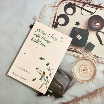 Sách - Hãy sống với lòng biết ơn