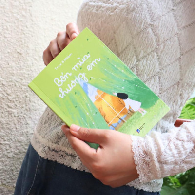 Sách - Bốn Mùa Thương Em - AZ Việt Nam