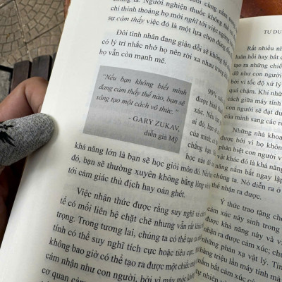 LUẬT HẤP DẪN - BÍ MẬT TỐI CAO – Som Sujeera – Diệu Hằng dịch – Thái Hà Books – NXB Lao Động