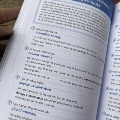 Combo 4 cuốn HACKERS IELTS BASIC - Bộ sách luyện thi IELTS dành cho người mới bắt đầu có kèm giải thích đáp án chi tiết  (Listening - Reading - Speaking – Writing) – Alphabooks – NXB Thế Giới (bìa mềm)