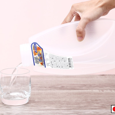 Bộ 2 bình nhựa có nắp đậy chịu nhiệt cao cấp với dung tích 2000ml - Hàng Nội Địa Nhật