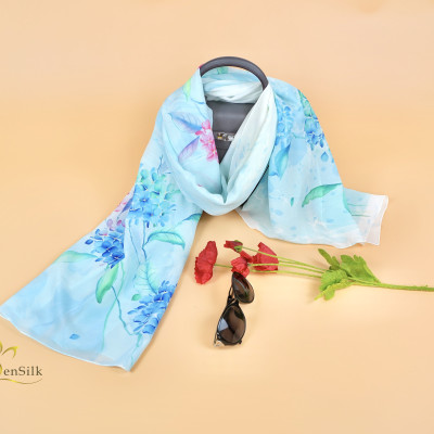 Khăn Lụa Vẽ Thủy Ấn Cẩm Tú Cầu - Tuyệt Phẩm Lụa Việt, Quà Việt Nam, Tinh Hoa Làng Nghề Việt