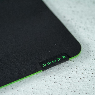 Miếng lót Chuột Razer Gigantus V2 [Mới, hàng chính hãng]