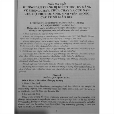 Sách Cẩm Nang Dành Cho Lãnh Đạo Trường Học - Chế Độ, Chính Sách Dành Cho Học Sinh, Sinh Viên - Kỹ Năng Phòng Cháy Chữa Cháy, Cứu Nạn Cứu Hộ, Đảm Bảo An Toàn, Tránh Tai Nạn, Thương Tích Trong Trường Học - V2139D