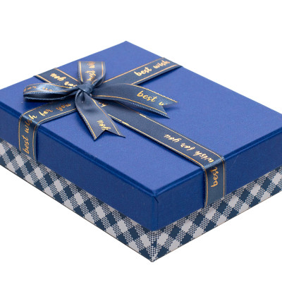 Hộp Quà Chữ Nhật Phượng Hoàng C029 - 13 x 10 x 4 cm - Giao mẫu ngẫu nhiên