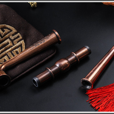 Tẩu thuốc hợp kim đồng cực đẹp phong cách cổ điển Trung Hoa kiểu dài ( màu ngẫu nhiên)