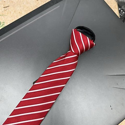 Cà vạt nam mẫu thắt sẵn dây kéo bản nhỏ 6cm mẫu đỏ kẻ trắng