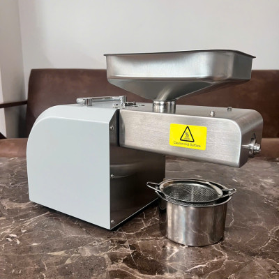 Máy ép dầu ăn thực vật Nóng và Lạnh thương hiệu Mỹ Septree Z5 1100W - Hàng nhập khẩu (Bảo Hành 12 Tháng)