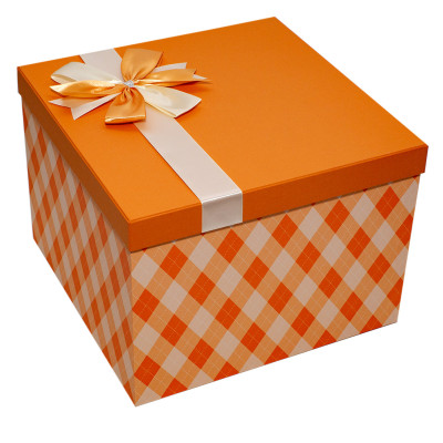 Hộp quà vuông V101 - 26x26x18 cm - PHƯỢNG HOÀNG