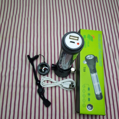 Đèn pin cứu hộ đa chức năng T09, rất cần thiết khi di chuyển trên xe ô tô để cứu hộ cắt dây an toàn và đập vỡ kính khi cần thiết - Hàng chính hãng