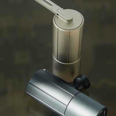 Cối xay tay M3 Pro cà phê lưỡi thép 6 cạnh CNC thân nhôm Cafede Kona