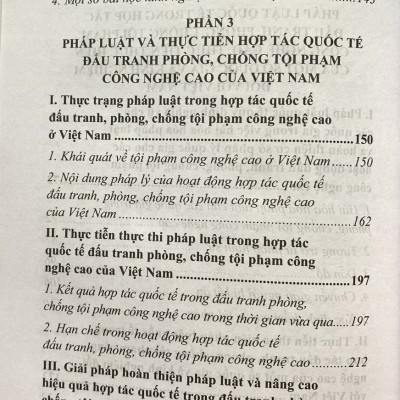 Sách- Pháp luật quốc tế trong hợp túc đấu tranh phòng, chống tội phạm công nghệ cao và những vấn đề đặt ra đối với Việt Nam
